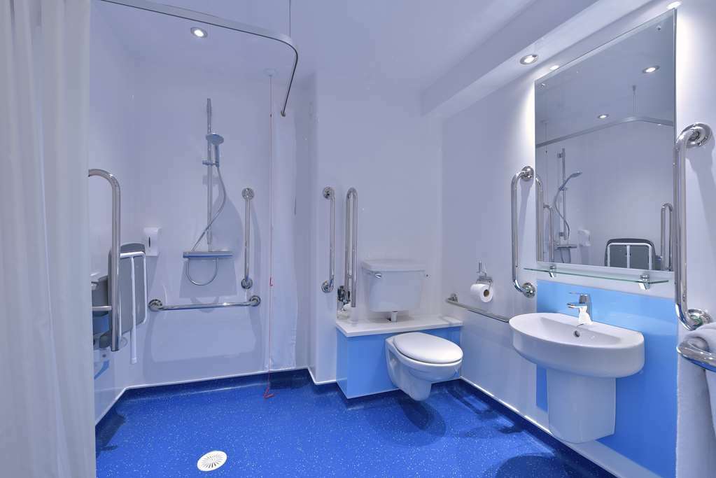 Travelodge Newbury Tot Hill Highclere Szoba fotó