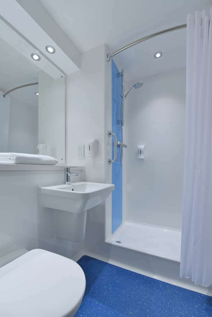 Travelodge Newbury Tot Hill Highclere Szoba fotó